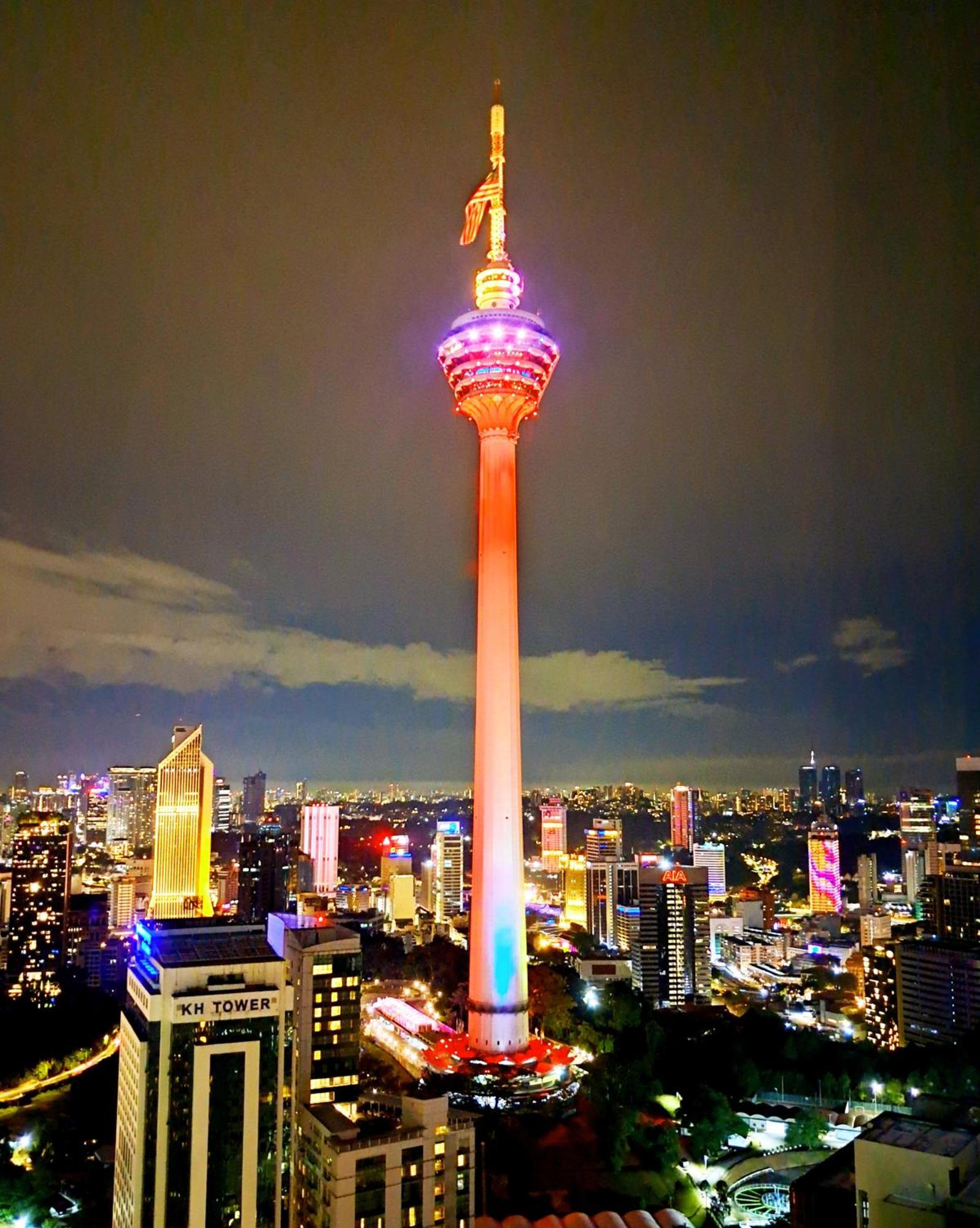 Vortex Klcc By Hr *